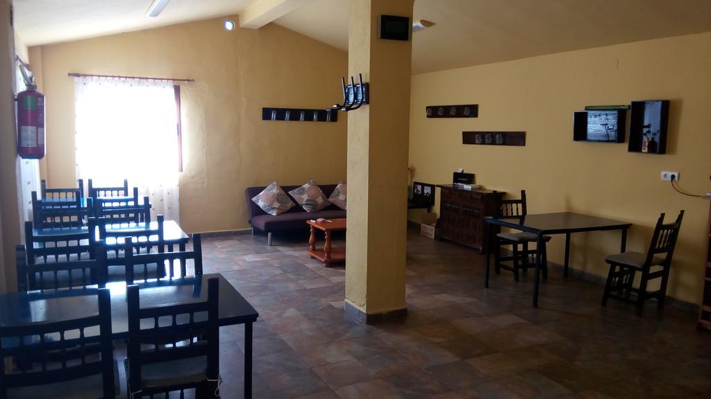 Albergue La Canadilla Унья Екстер'єр фото